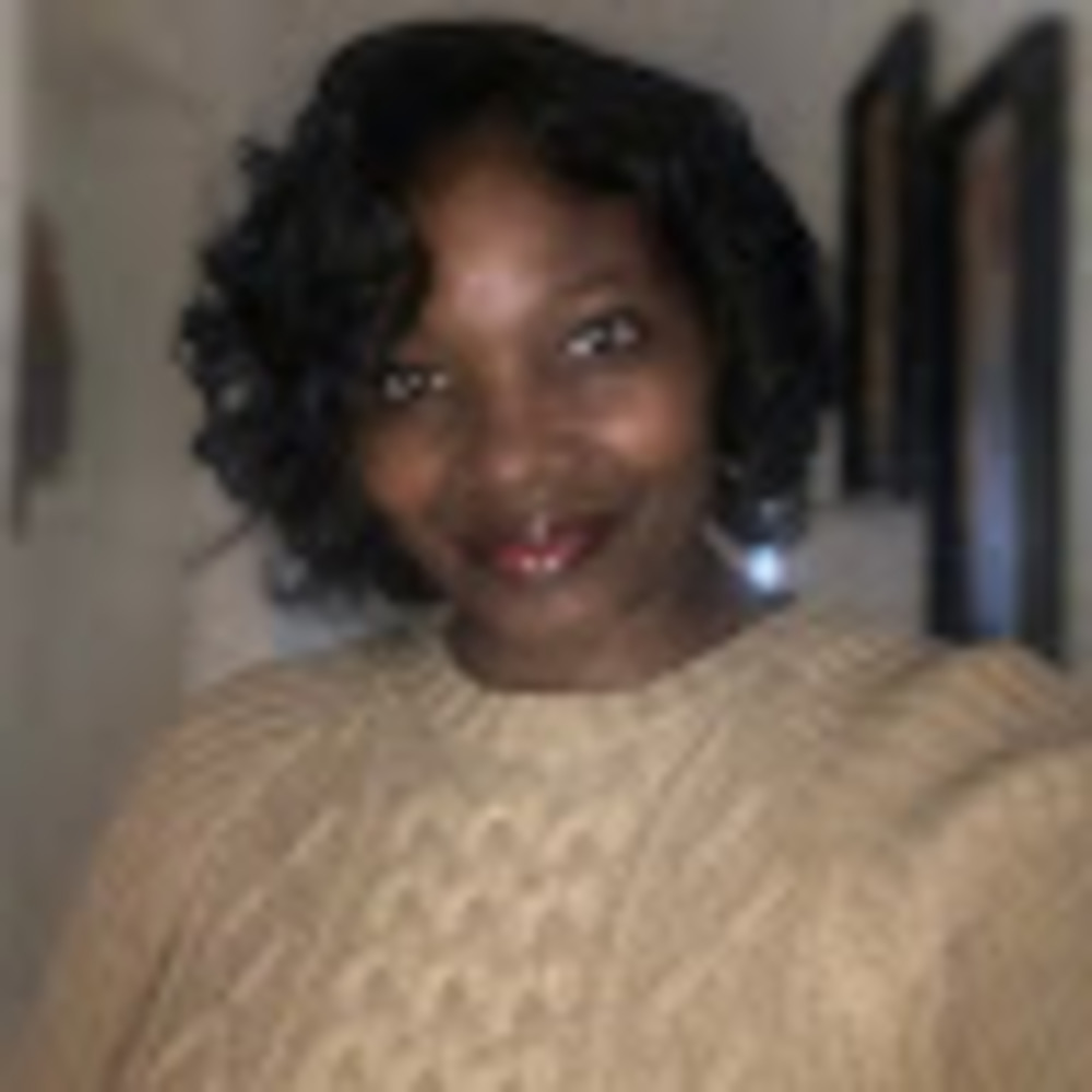 Meet your Posher, Sharonda